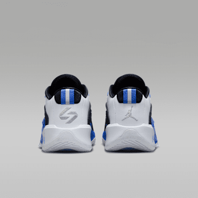 NIKE公式】ルカ 3 PF バスケットボールシューズ.オンラインストア